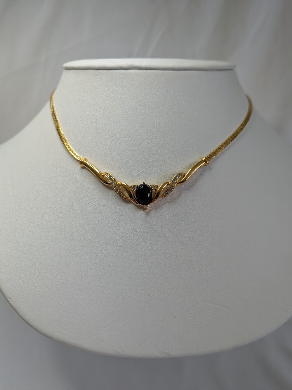 Gold-Tone Vendome Necklace with Black Stone Center